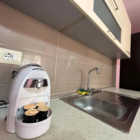 Strawberry Apartmán Vlorë